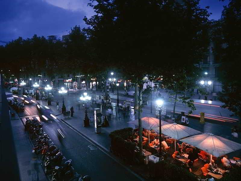Отель Arc La Rambla Барселона Экстерьер фото